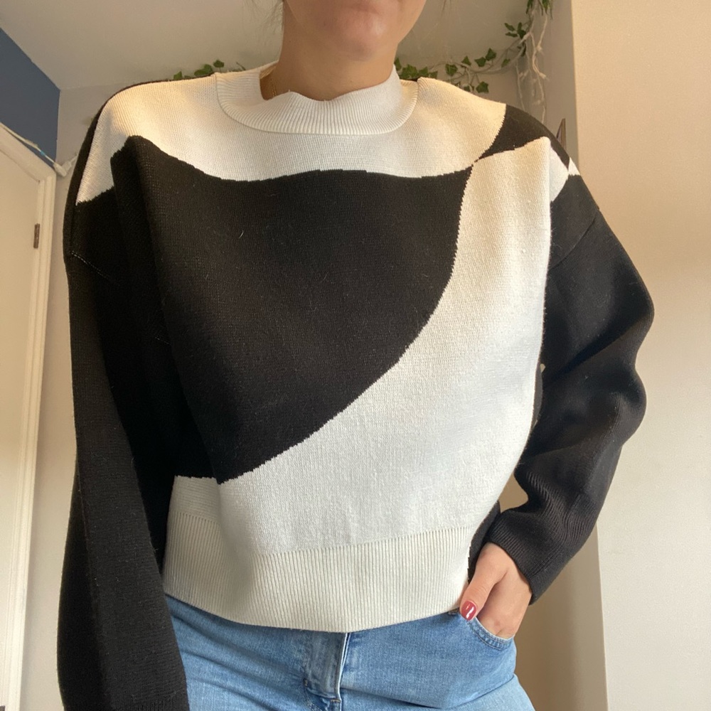 TOPSHOP Black and White Sweater